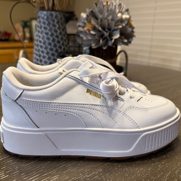 Puma White Women's Sneakers - Picture 6 of 7